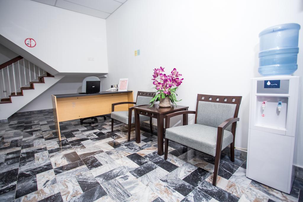 Kb50 Guesthouse Kuantan Buitenkant foto